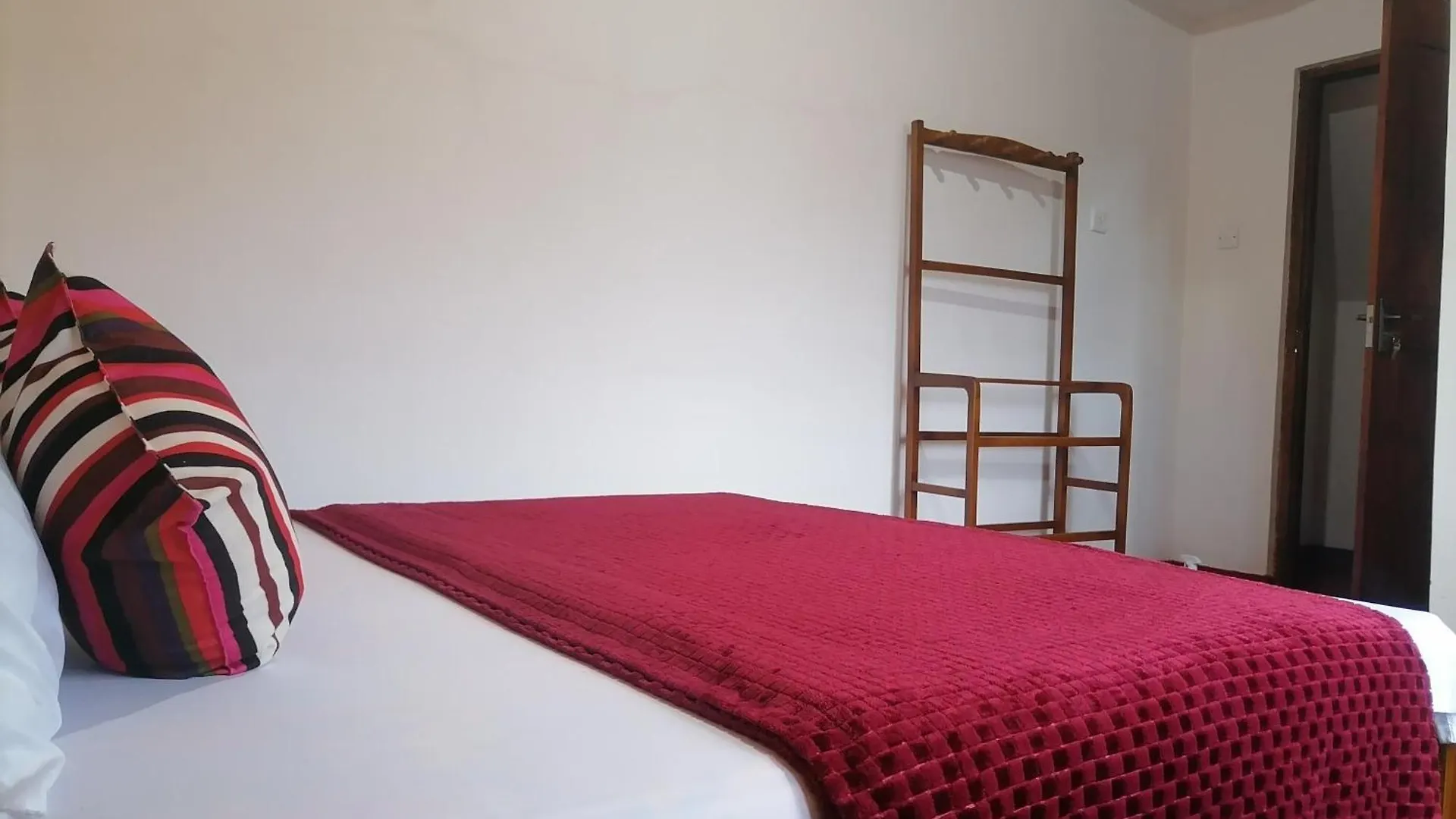 Homestay Tea Bound Resort Nuwara Eliya